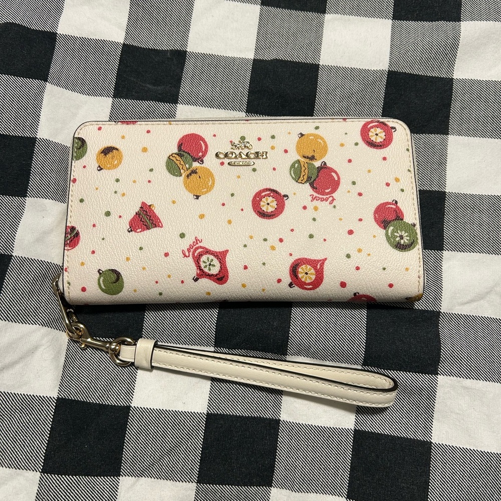 Coach Christmas Zippered Wallet with Wristlet Band-Brand New